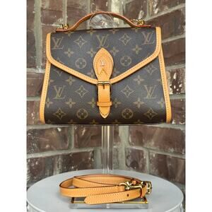 Louis Vuitton Ivy Handbag Monogram Canvas	Brown 40098